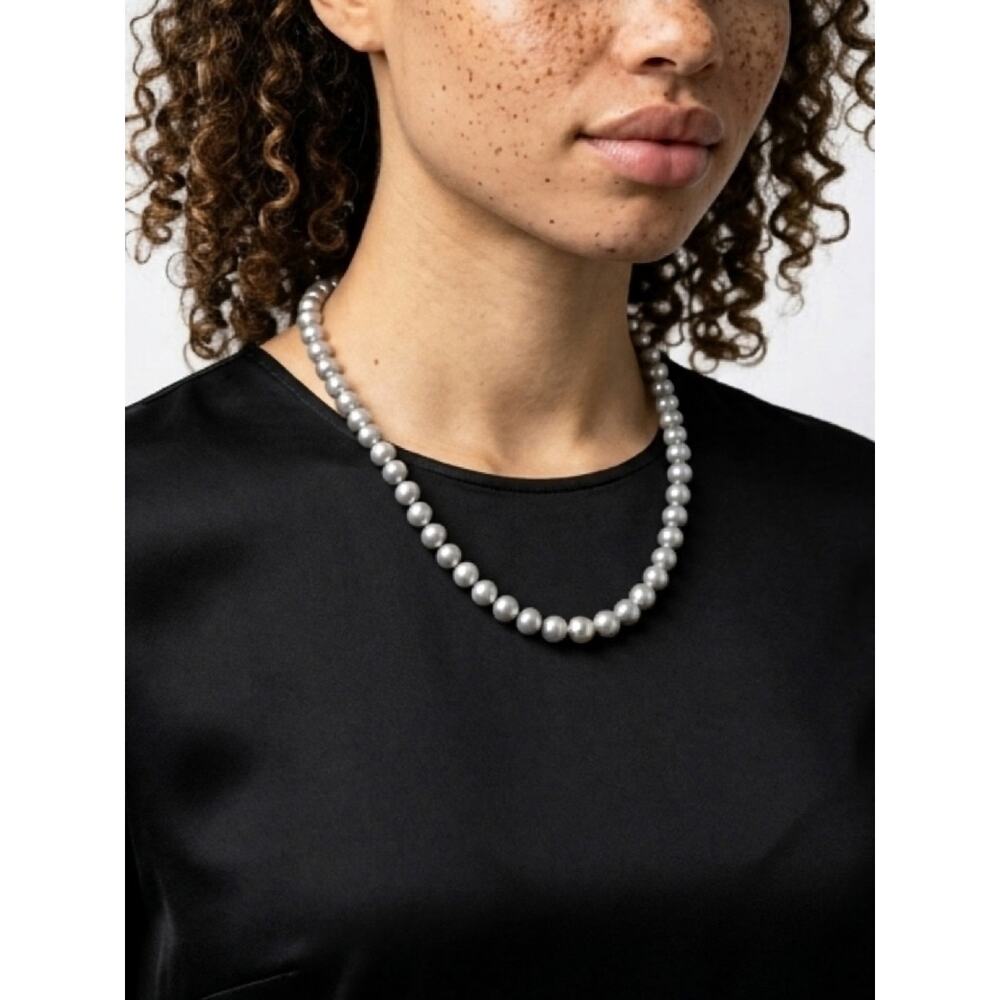 🧚🏻♀️ Silver Faux Pearl Necklace 23” Strand Elegant Wedding Bridal Minimalist